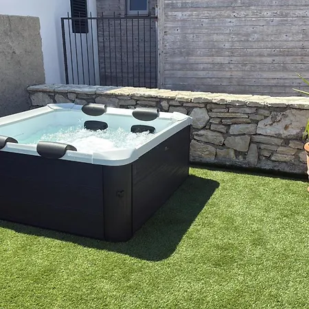 S Holiday home Razanac
