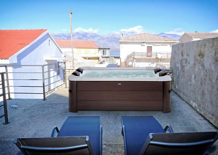 S Ferienhaus Ražanac